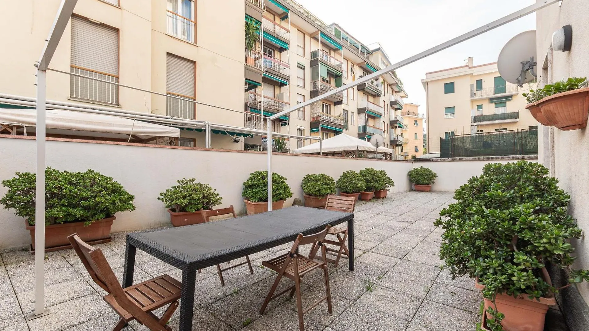 Apartment Relax And Comfort With Spacious Terrace In Rapallo